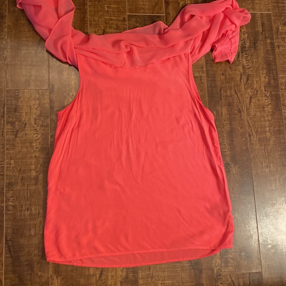 Soya Concept. Bubblegum pink blouse. Size large. - Picture 9 of 9